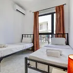 Spacious 3-bedroom In St'pauls * St. Paul's Bay