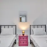 아파트 Spacious 3-bedroom In St'pauls *