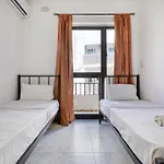 Spacious 3-bedroom In St'pauls * 세인트폴스베이