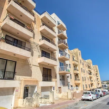Spacious 3-bedroom In St'pauls * San Pawl il-Baħar