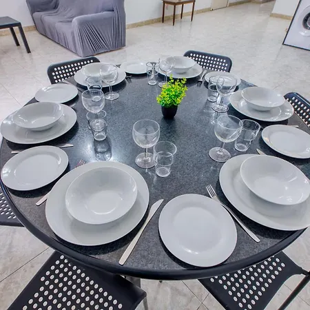 Apartman Spacious 3-bedroom In St'pauls *