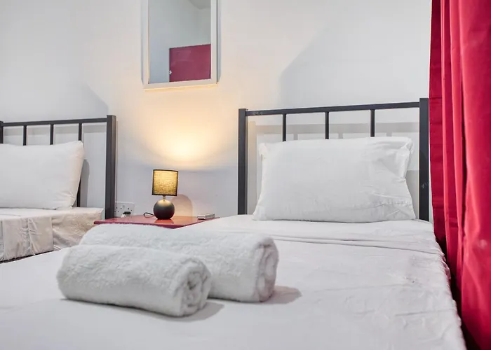 Spacious 3-bedroom In St'pauls