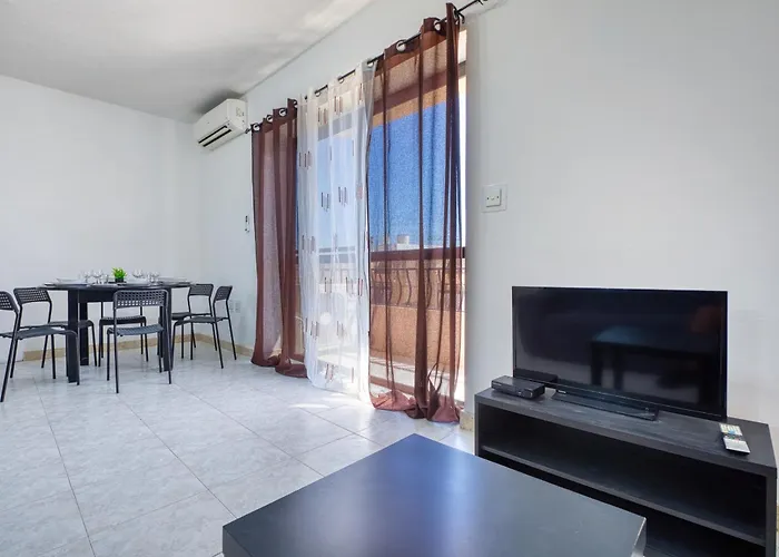 Spacious 3-bedroom In St'pauls Apartamento St. Paul's Bay