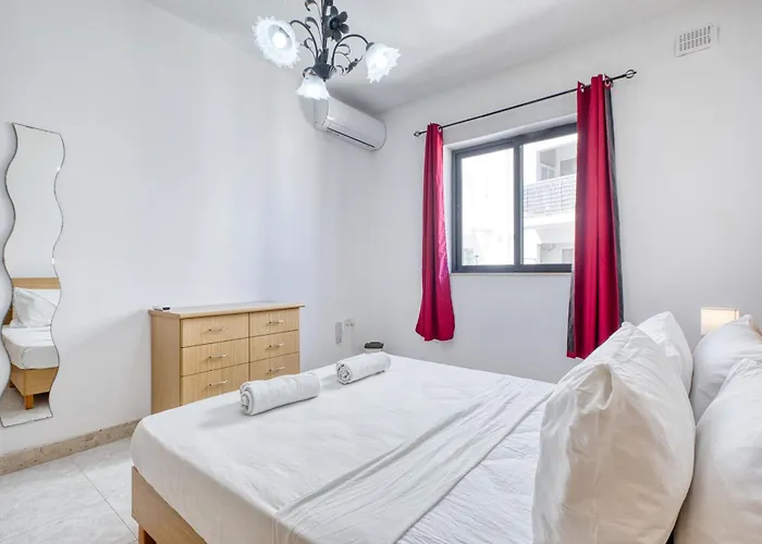 Appartement Spacious 3-bedroom In St'pauls